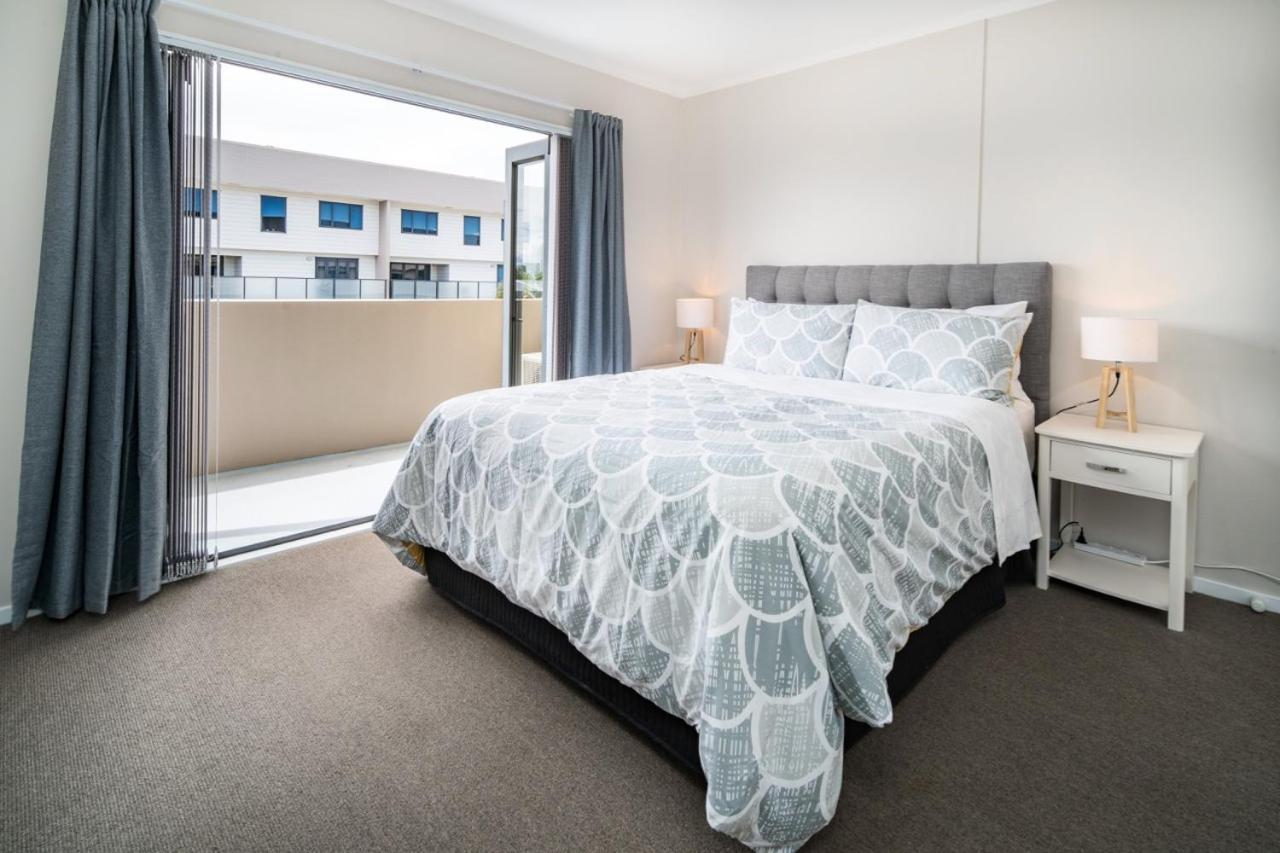 Central Manukau Escape Appartamento Auckland Esterno foto
