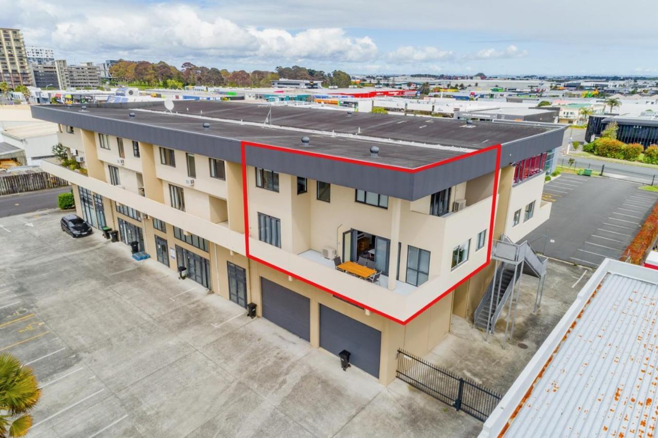 Central Manukau Escape Appartamento Auckland Esterno foto
