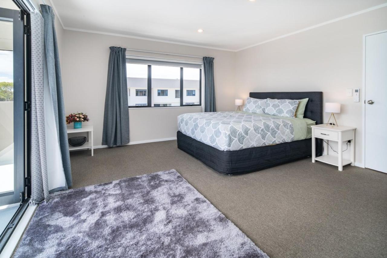 Central Manukau Escape Appartamento Auckland Esterno foto
