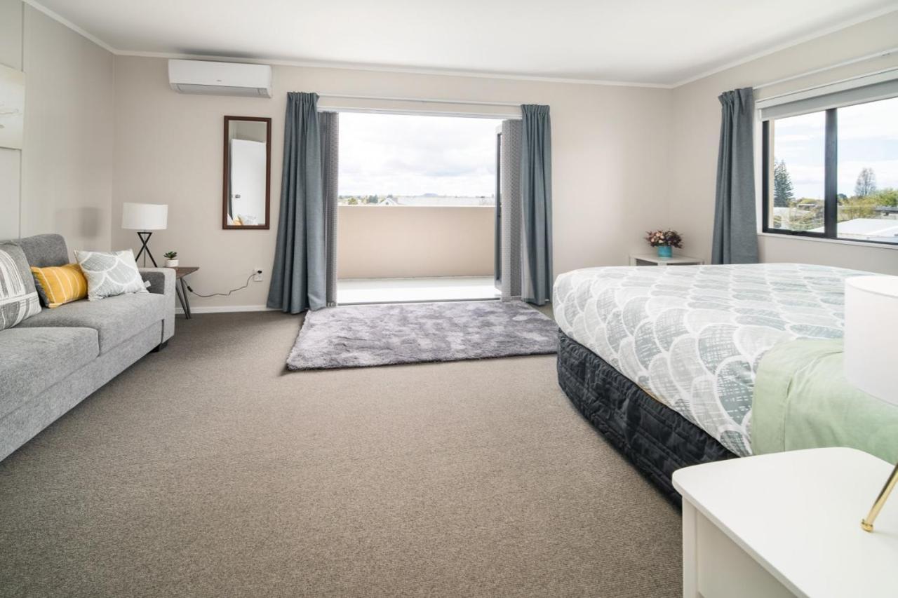 Central Manukau Escape Appartamento Auckland Esterno foto